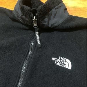 Fleece North Face vest
